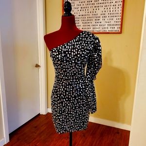 MAC DUGGAL women's dress